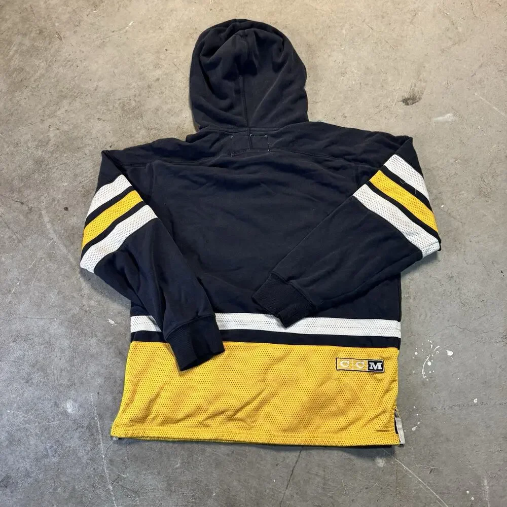 Boston Bruins Hoodie Medium Fanatics Black Yellow NHL Hockey